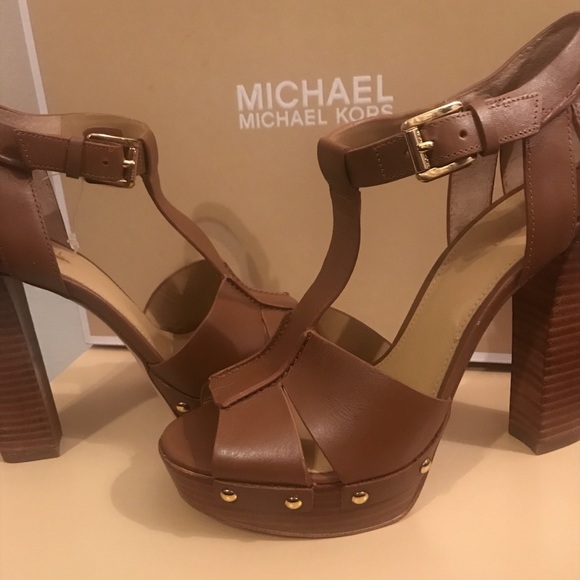 Michael Kors Heel Sandal - Picture 1 of 8